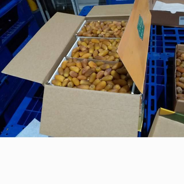

Kurma Ruthab tunisia tanpa tangkai isi 12kilogram
