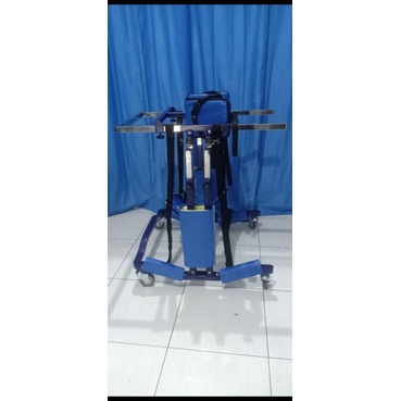 Walker CP kaki 4 pesanan Khusus