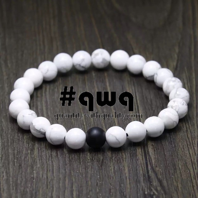 sepasang gelang batu custom kado pasangan hitam putih distance bracelet