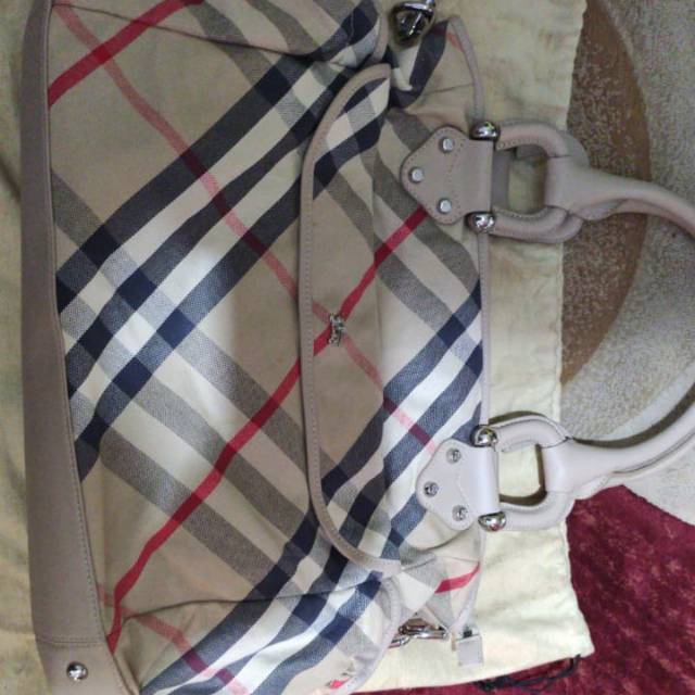 Burberry baby bag