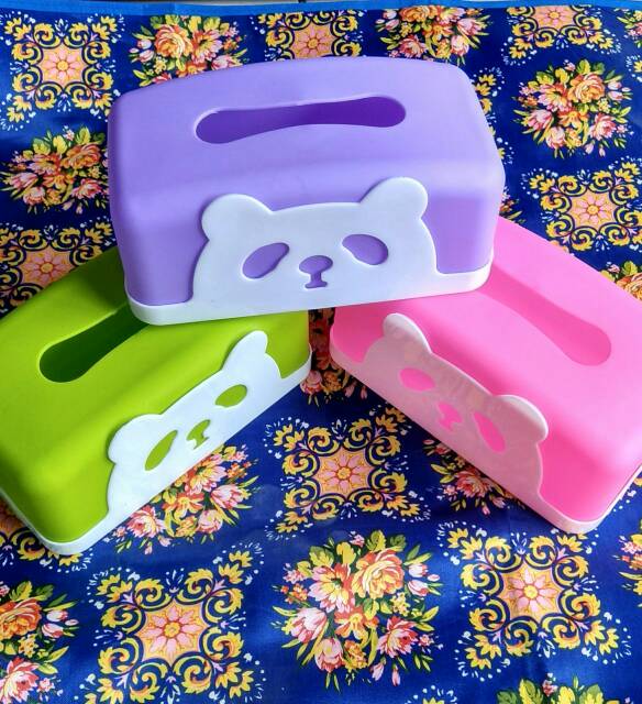 Kotak tisu tebaru motif panda / tempat tisu