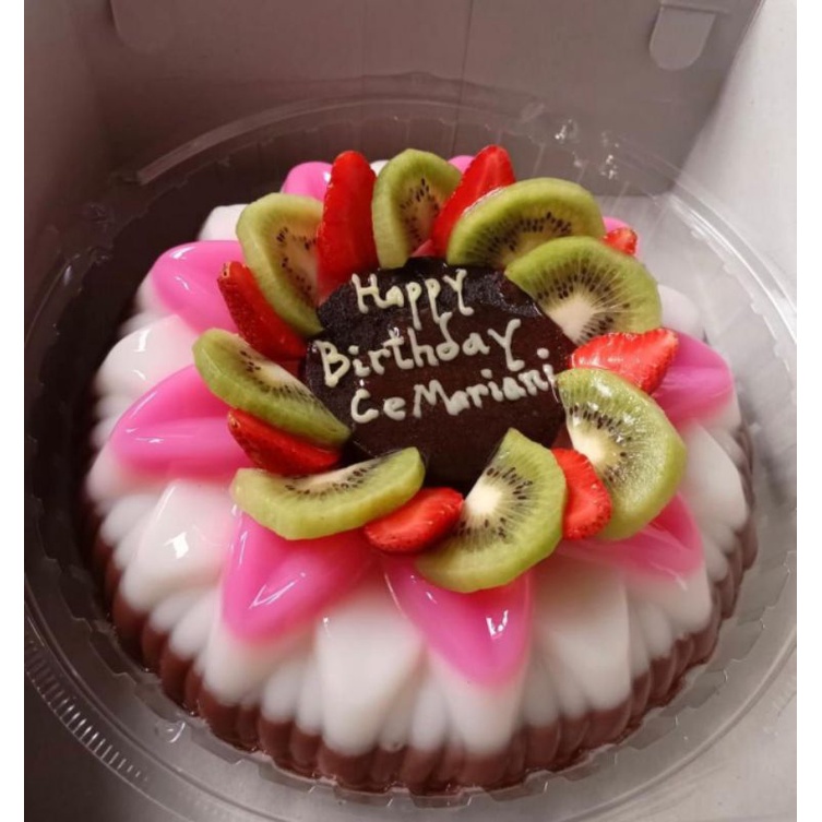

Puding Stoberi Kiwi sehat fresh enak