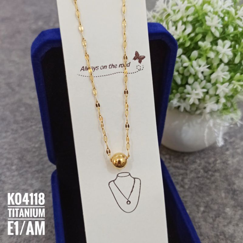 Kalung Titanium Bola Gold K04118