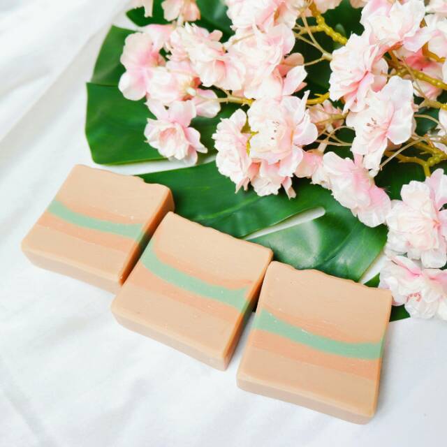 KISS ME GOODBYE HANDMADE SOAP