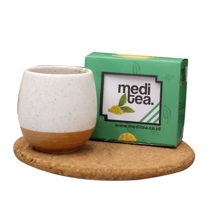 

Meditea Teh Hijau Dengan Anti Oksidan Tinggi