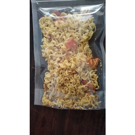 

mie kering pedas