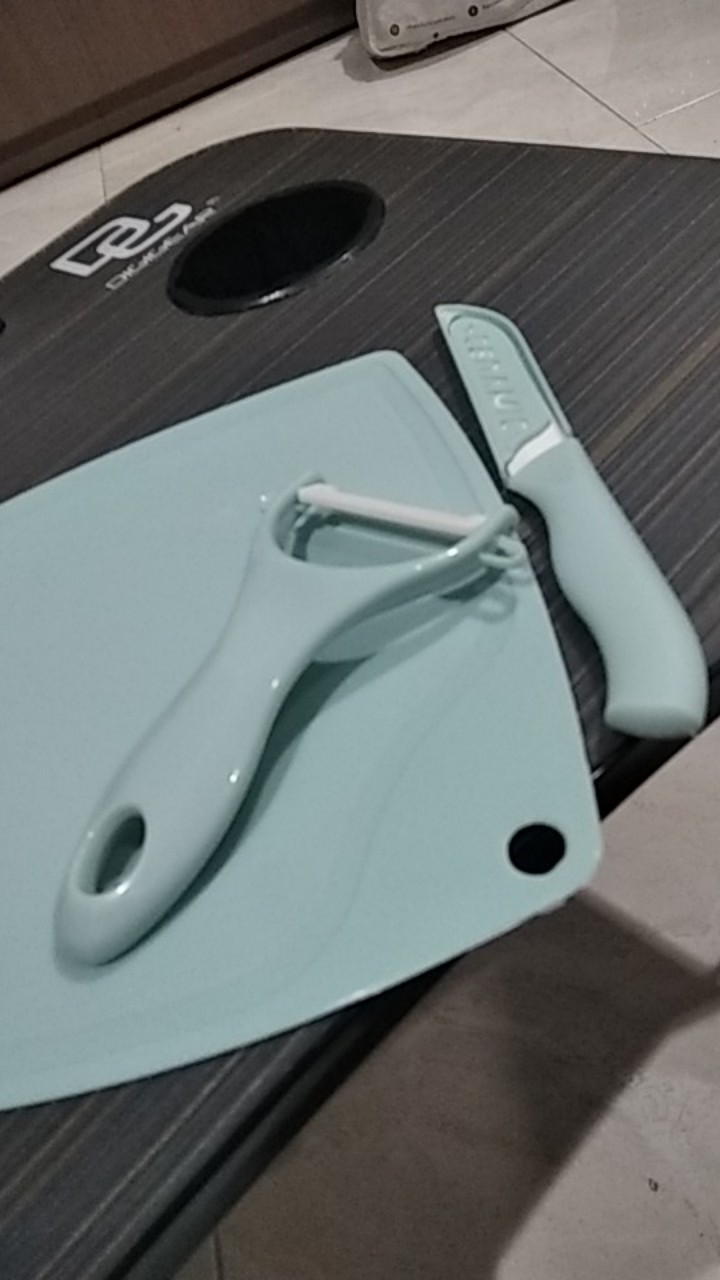 Pisau Set Keramik 3 In 1 Pisau Set / Alat Dapur / Pisau / Talenan