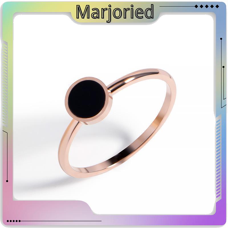 Cincin Titanium Premium Anti Karat Lapis Emas 18K Bentuk Bulat Cincin Wanita Bulat Hitam Anti Hitam-MJD