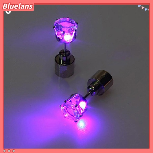 Anting Stud Hias Berlian Imitasi Dengan Lampu LED Untuk Pesta Natal