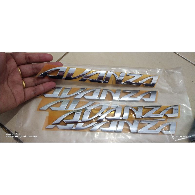 emblem tulisan avanza