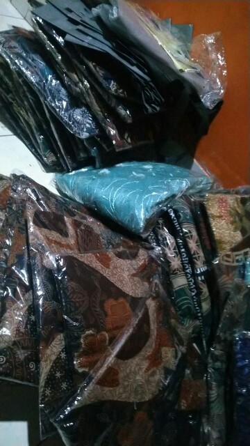Atasan Batik Tradisional•kemeja Batik Pria Lengan Panjang Exclusive Motif Nusantara
