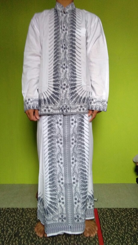 Setelan Sarung Koko Batik Solo Pria Lengan Panjang