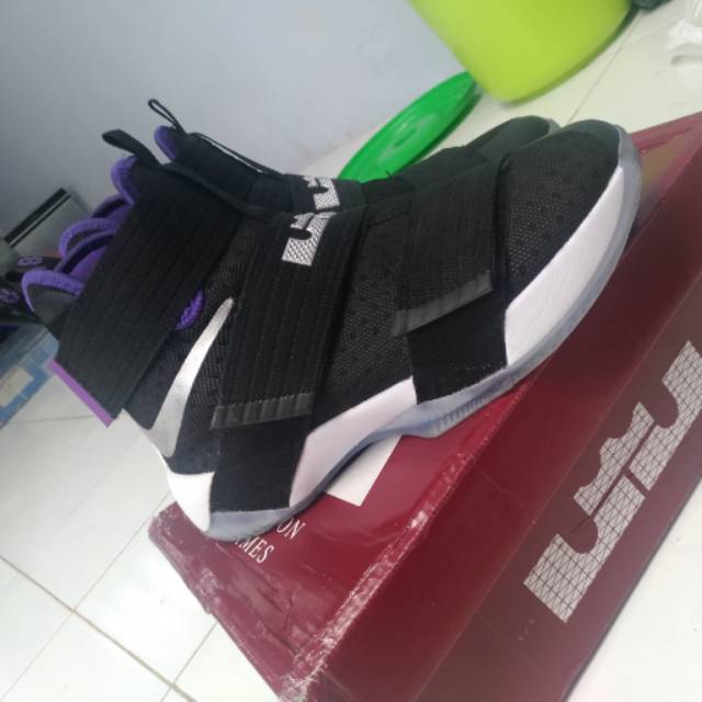 Lebron Soldier 10