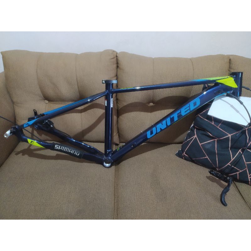 Frame united clovis 6 size S 275