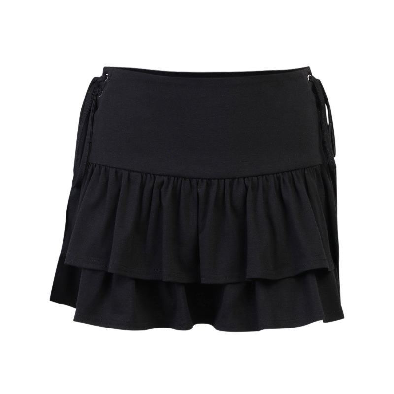 women's black skirt