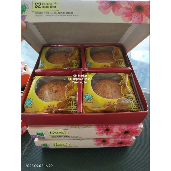 

MoonCake WangLai Kacang Hijau Telur Moon Cake Wang Lai Kue Bulan Fresh