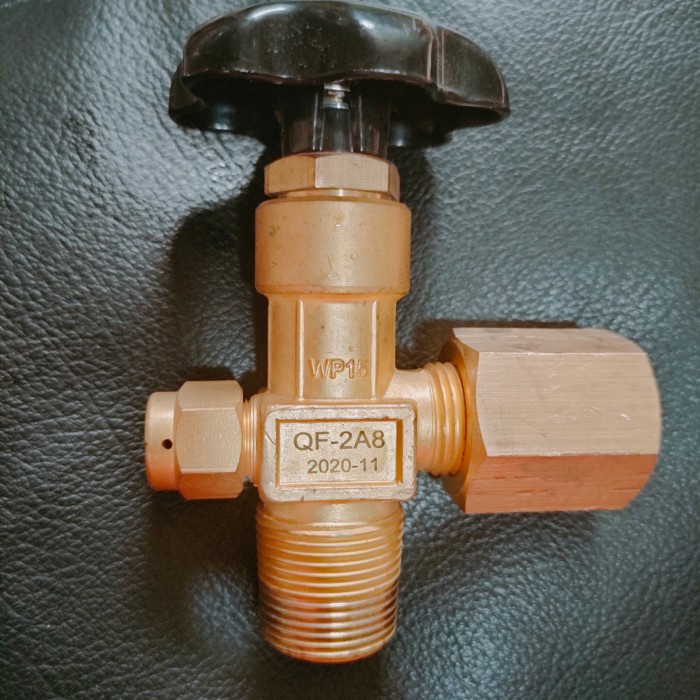 nepel valve drat liat ke drat dalam tabung co2