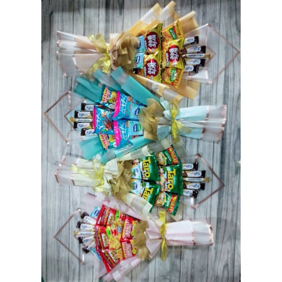 

Buket Snack/ Buket Jajan/ Besar tinggi kurang lebih 73cm lebar 41cm
