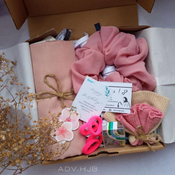 

Jangan Diklik!✔️ READY Hampers Hijab Murah/Gift Box Hijab/Kado Ultah/Kado Wisuda/Hampers Lebaran |Stock terbaru!!!|Termurah|Diskon Besar!!!!!