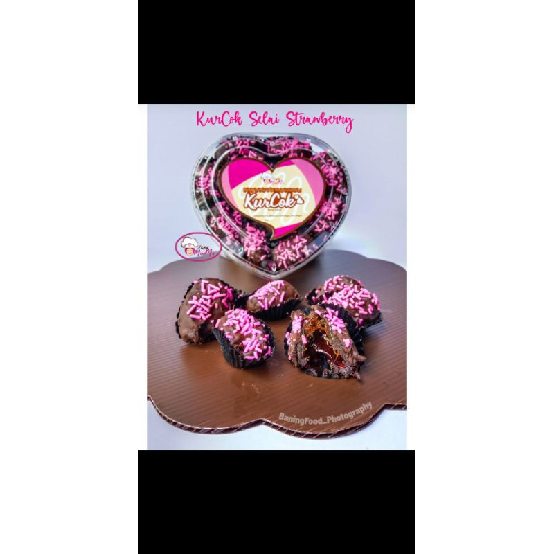 

Kurcok (Kurma coklat) dapur MauMu Varian Selai