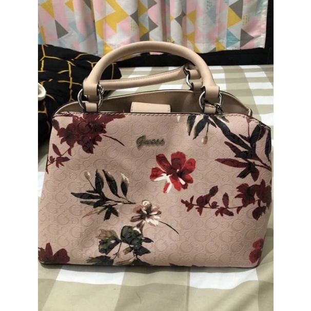 guess flower bag