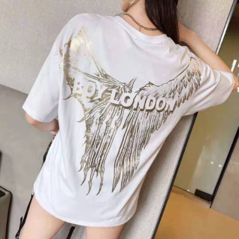 BOY5 KAOS BOY LONDON IMPORT PRIA WANITA ASIA EROPA KOREA AMERIKA GOLD ON BACK AND WHITE