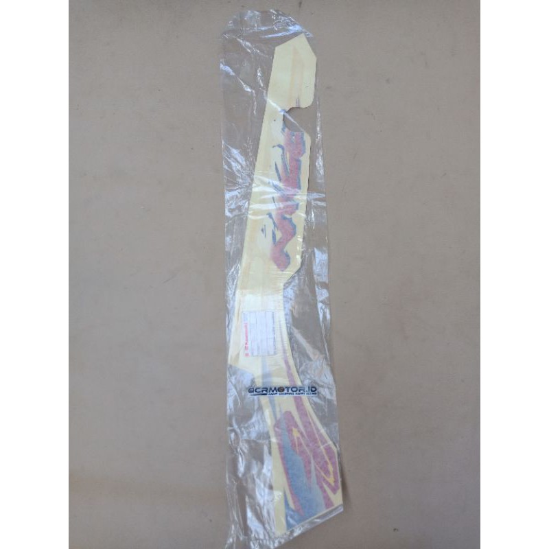 Original striping stripping stiker list body belakang kiri kawasaki kaze warna krem crem merah tua