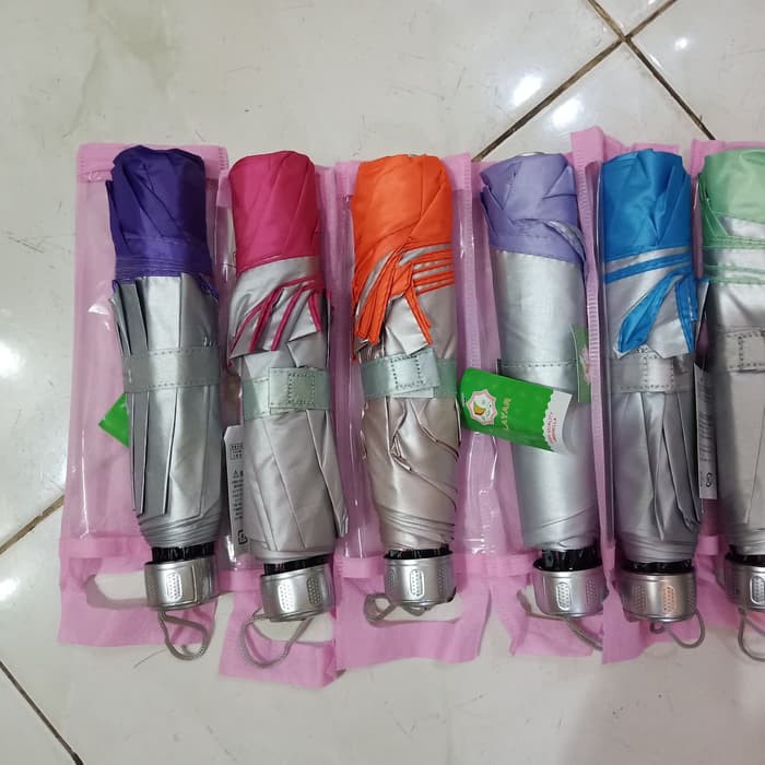 PAYUNG LIPAT 3 POLOS WARNA ANTI UV ANTI ANGIN ANTI PATAH CAP LAYAR