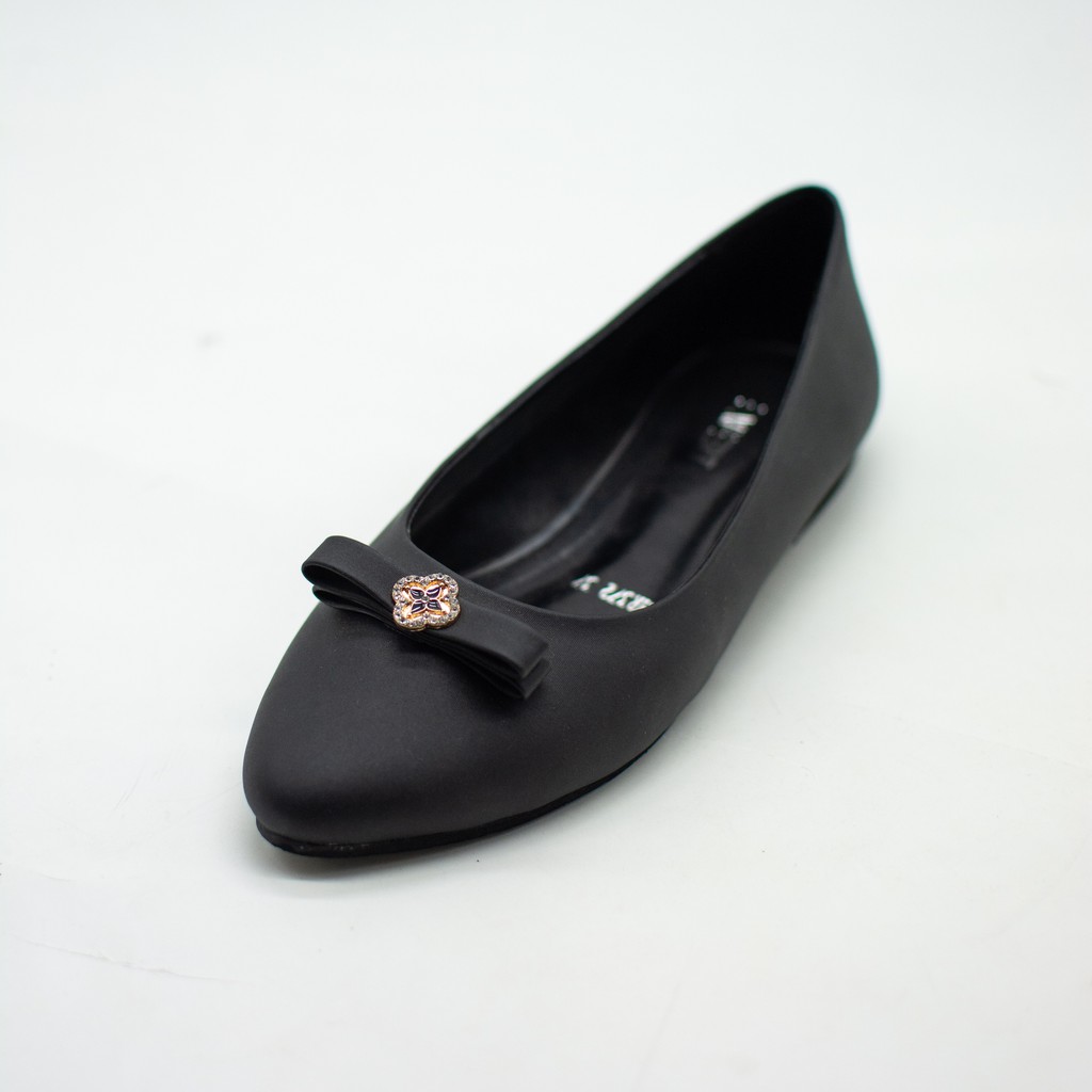 Sepatu Flat Wanita HR372