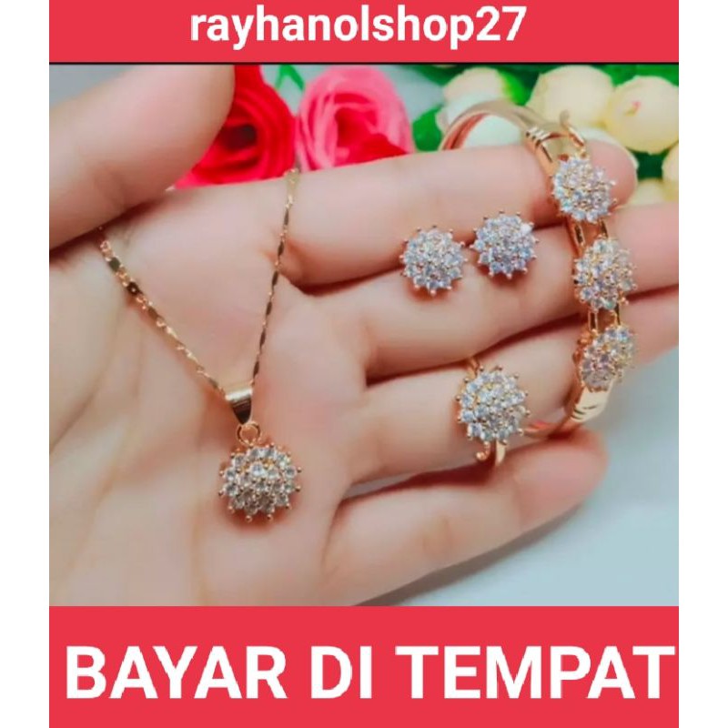 Set perhiasan wanita dewasa Titanium anti karat full mutiara putih-full permata lapis emas gold