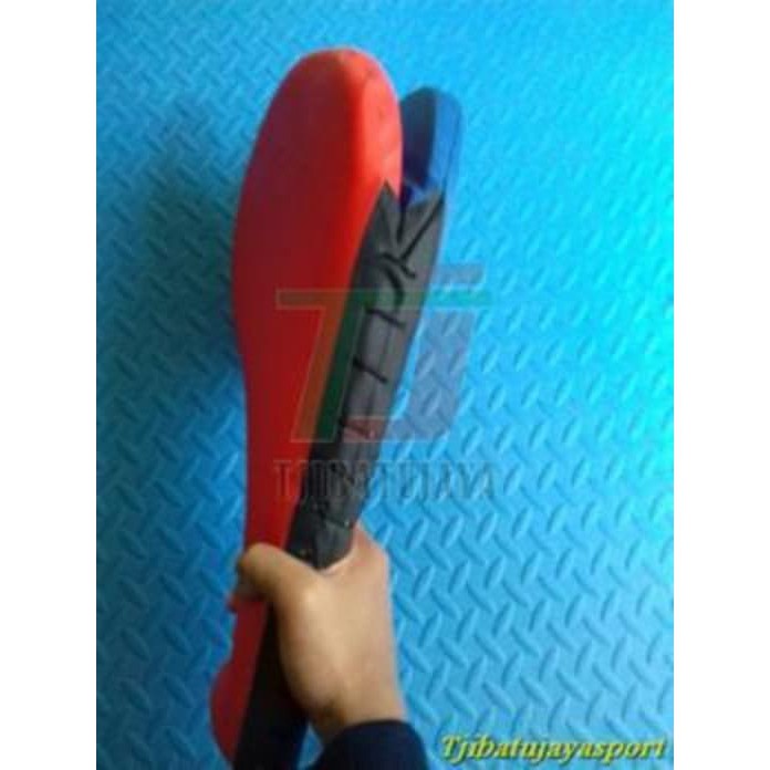 kicking target - target tendangan