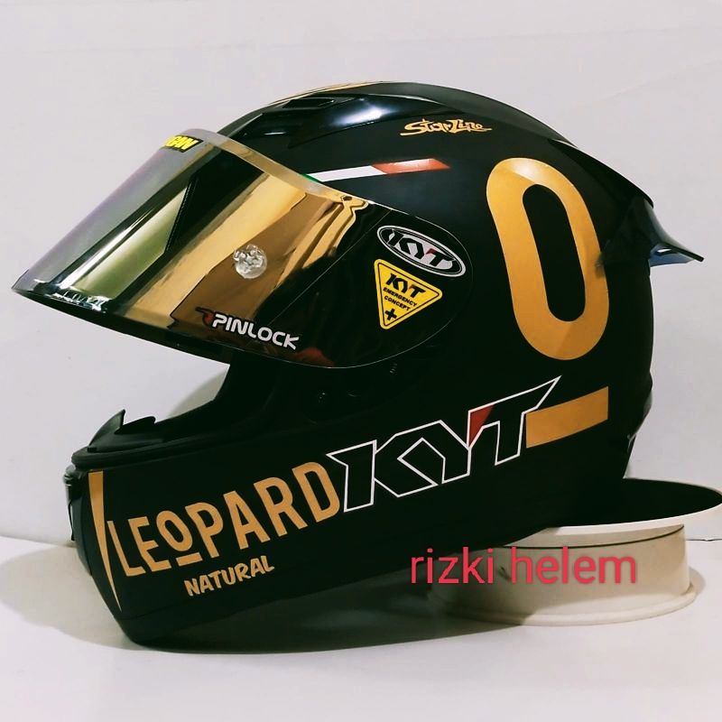 helm full face kyt r10 black doff paket ganteng (gratis visoor oginal kyt)-Black doff leopard