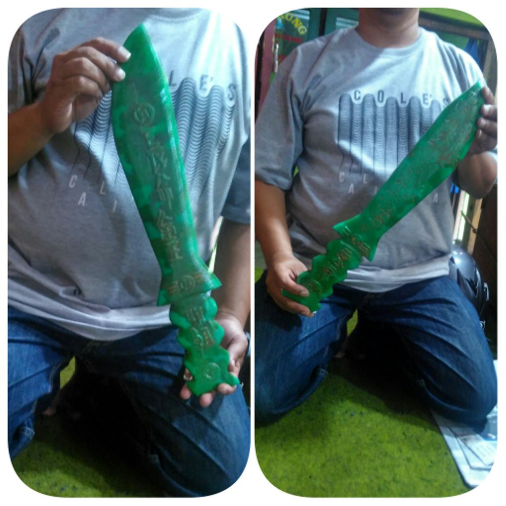 BARANG KUNO - KERIS/PEDANG GIOK NAGA CHINA( SUPER JUMBO)