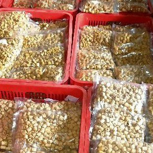 

Kerupuk Orong-Orong Khas Medan Original / Rasa ( Balado, Cabe Rawit, Kari ) ; 250g, 500g