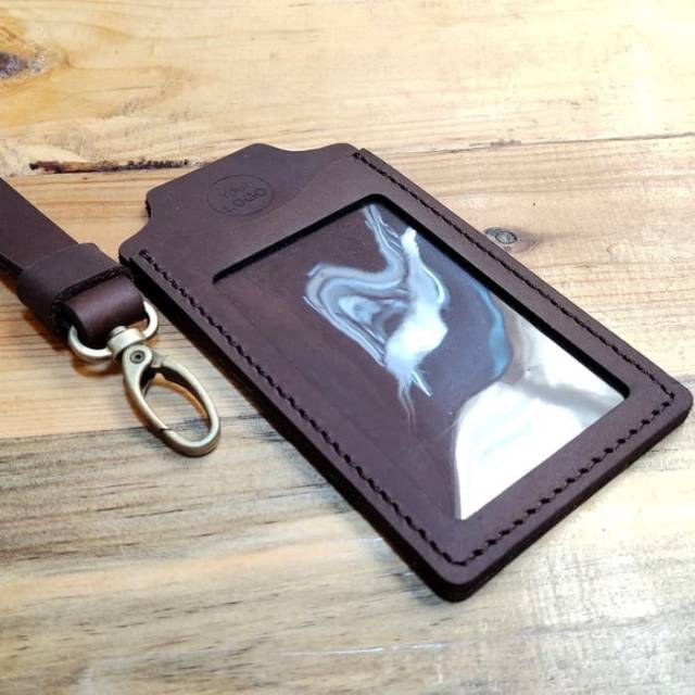 

ID CARD HOLDER KULIT COSTUM NAMA DAN LOGO INSTANSI NAME TAG KULIT ASLI