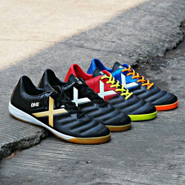 SEPATU FUTSAL X MUNICH ONE INDOR