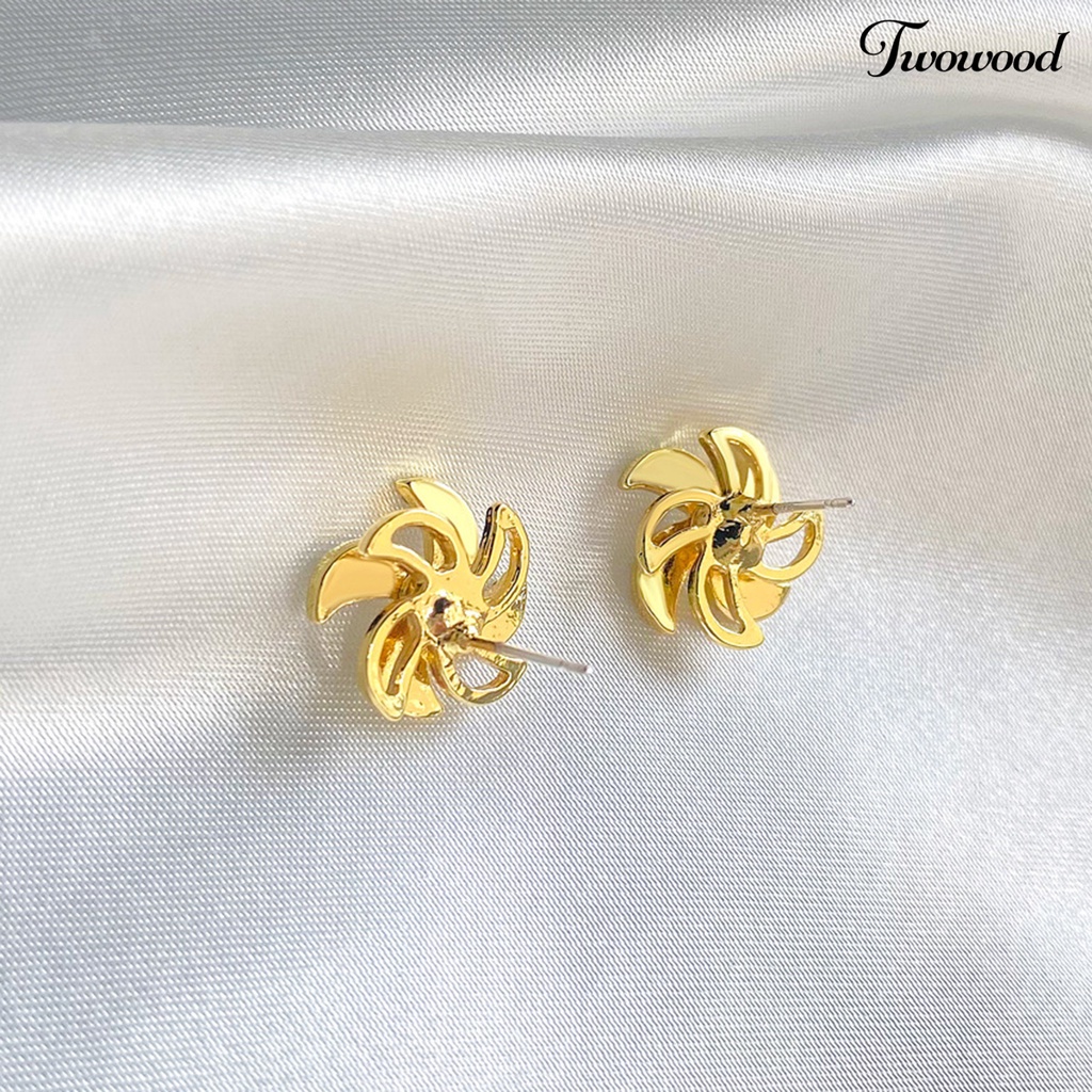 1 Pasang Anting Stud Cubic Zirconia Bentuk Kincir Angin Untuk Wanita