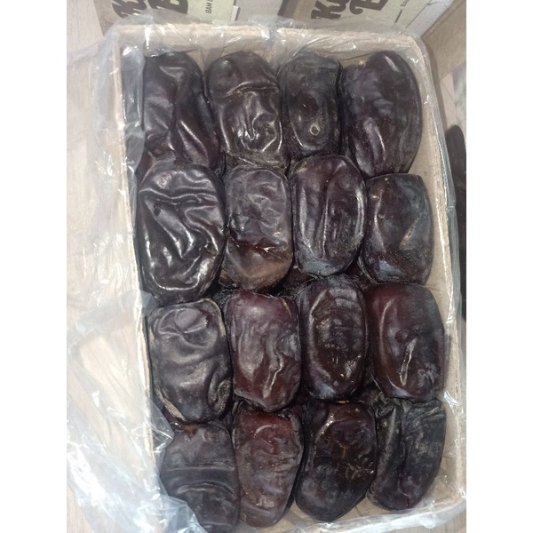

Kurma BAM Anggur