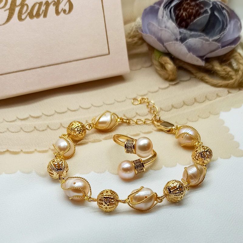 Gelang dan cincin Mutiara Lombok