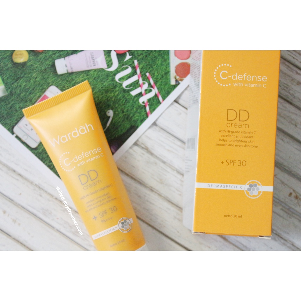 WARDAH C Defense DD Cream + SPF 30 Light 20-ML