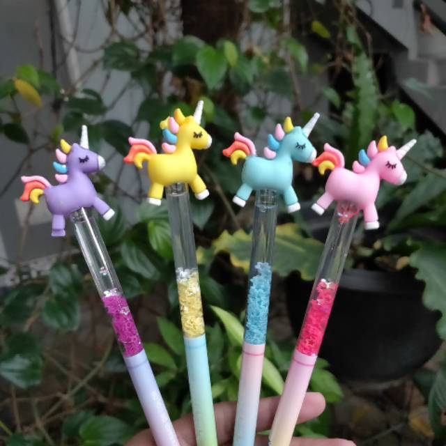 

Pulpen Gel Glitter Kuda Poni