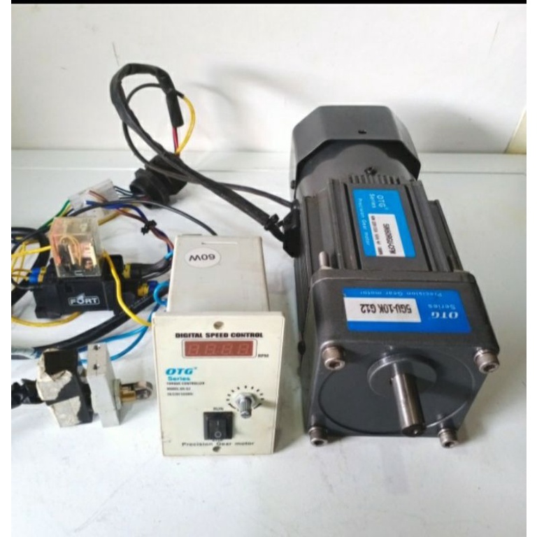 Ac Motor Gearbox 220V 60W Ratio 1:10 lengkap Sama Speed Controller