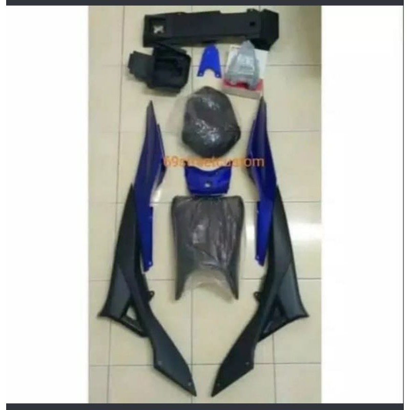 Cover body belakang fullset yamaha R15 V2 Lama originaL ygp