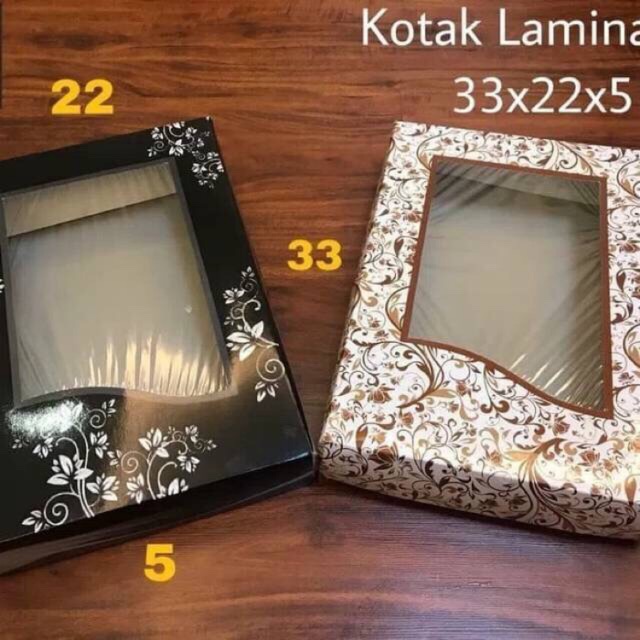 

Kotak Laminasi Souvenir | Kotak Kemasan | Gift Box Laminasi