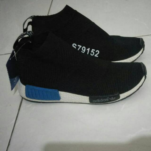 Sepatu Olahraga Sepatu Jalan # Sepatu Boots Adidas S79152 | Shopee