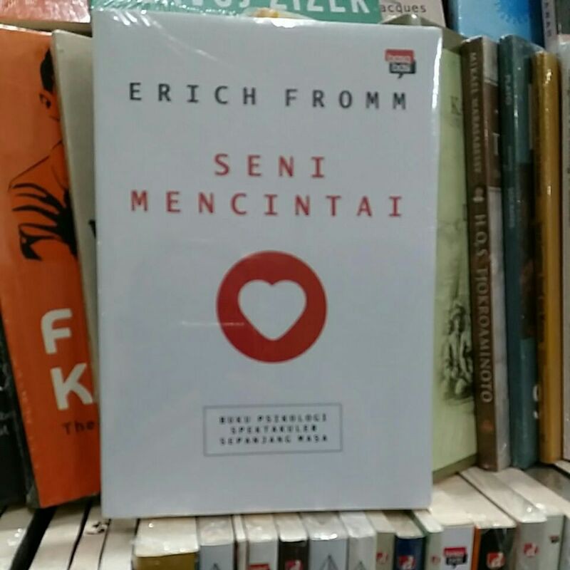 Buku SENI MENCINTAI