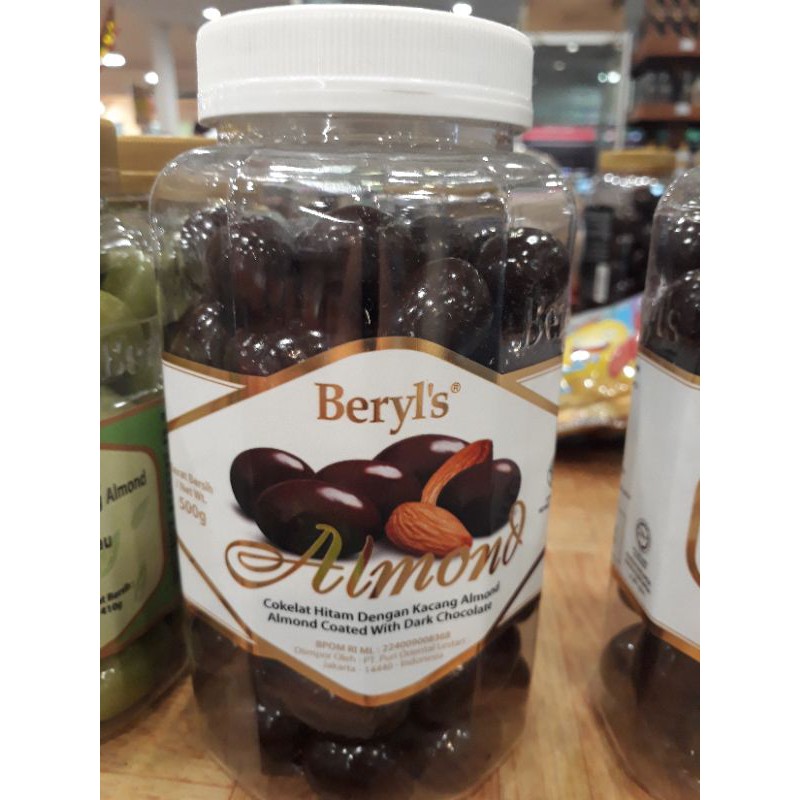 Beryls Almond chocolate