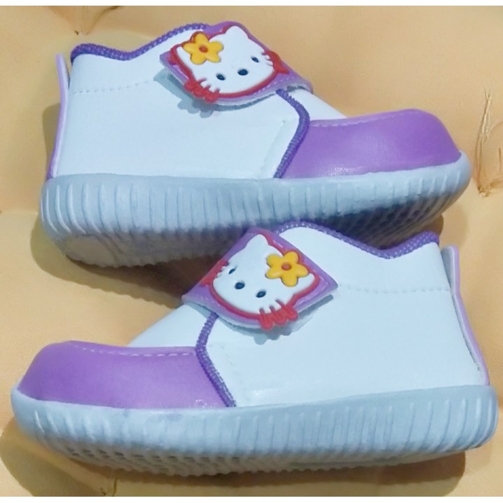 Sepatu  HELLO KITTY Anak Perempuan Semi Boots NON LED (Local Product)