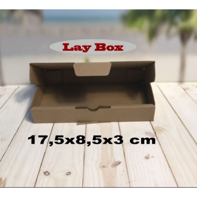 

KARDUS/KARTON/BOX UK.17,5×8,5×3.....Die Cut