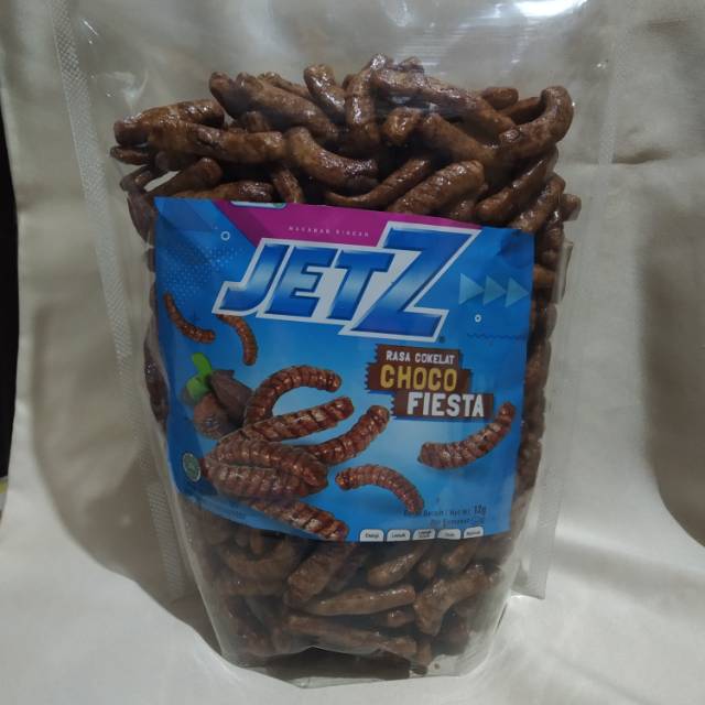 

Jetz Choco Fiesta @ 270 gr / Snack Kiloan / Cemilan Kiloan / Chiki Indofood